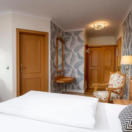 Linther Hof Hotell 4*